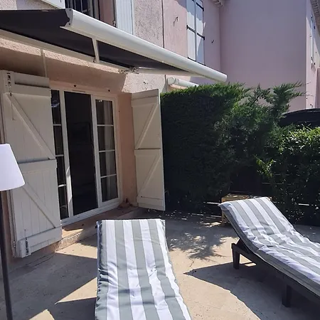 Mazet 3 Pièces Climatisé, Piscine, Proche à - Fr-1-780-9 Sainte-Maxime
