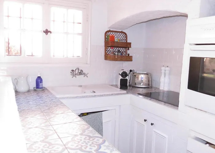 Holiday home Mazet 3 Pieces Climatise, Piscine, Proche A - Fr-1-780-9 Sainte-Maxime